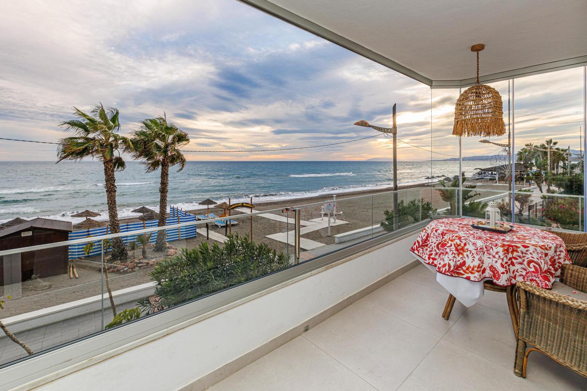 Laguna Beach Wohnung Mit Freiem Meerblick تورّوكس كوستا المظهر الخارجي الصورة